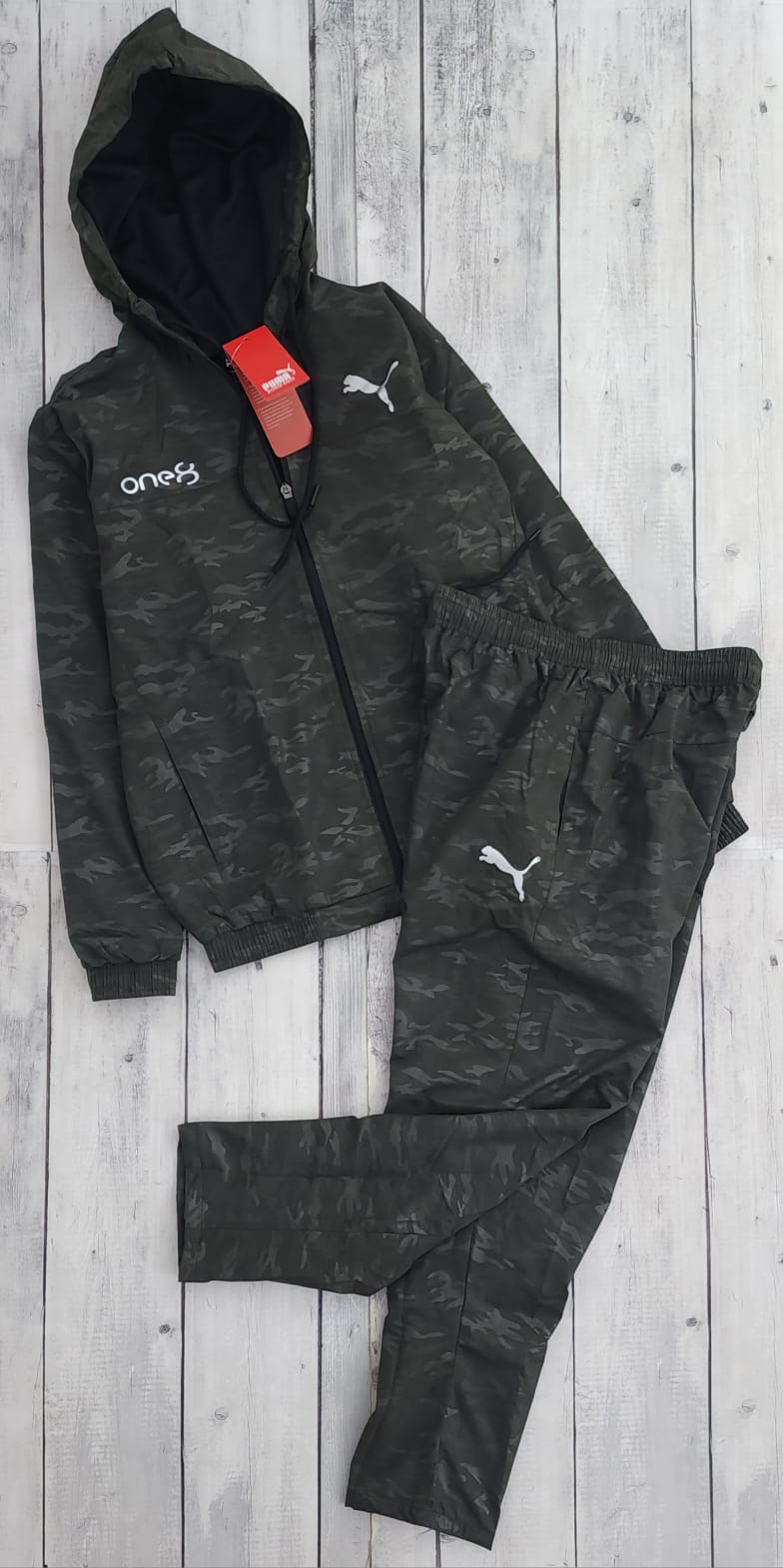 PUMA HOODED TRACKSUIT( BREAKER PULLOVERS WITH TRACKPANT ) -44PCS