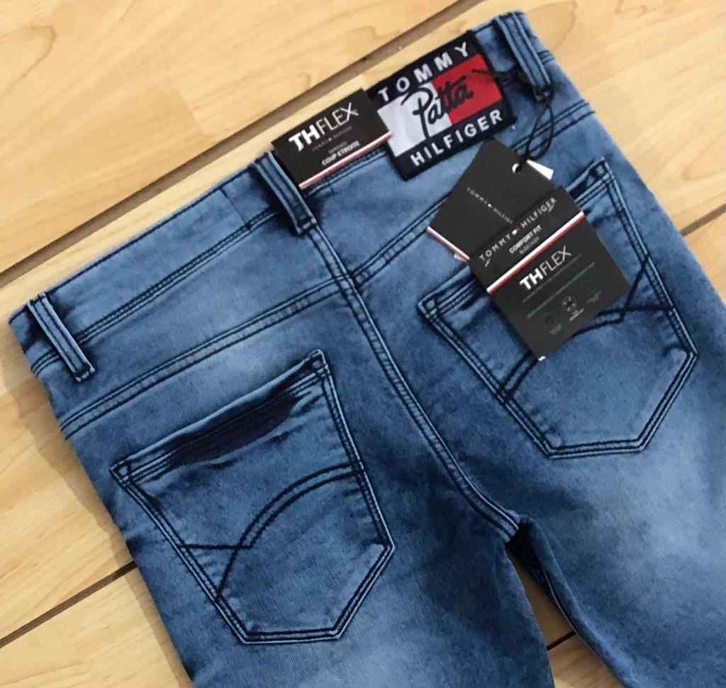 TOMMY HILFIGER JEANS -70 PCS
