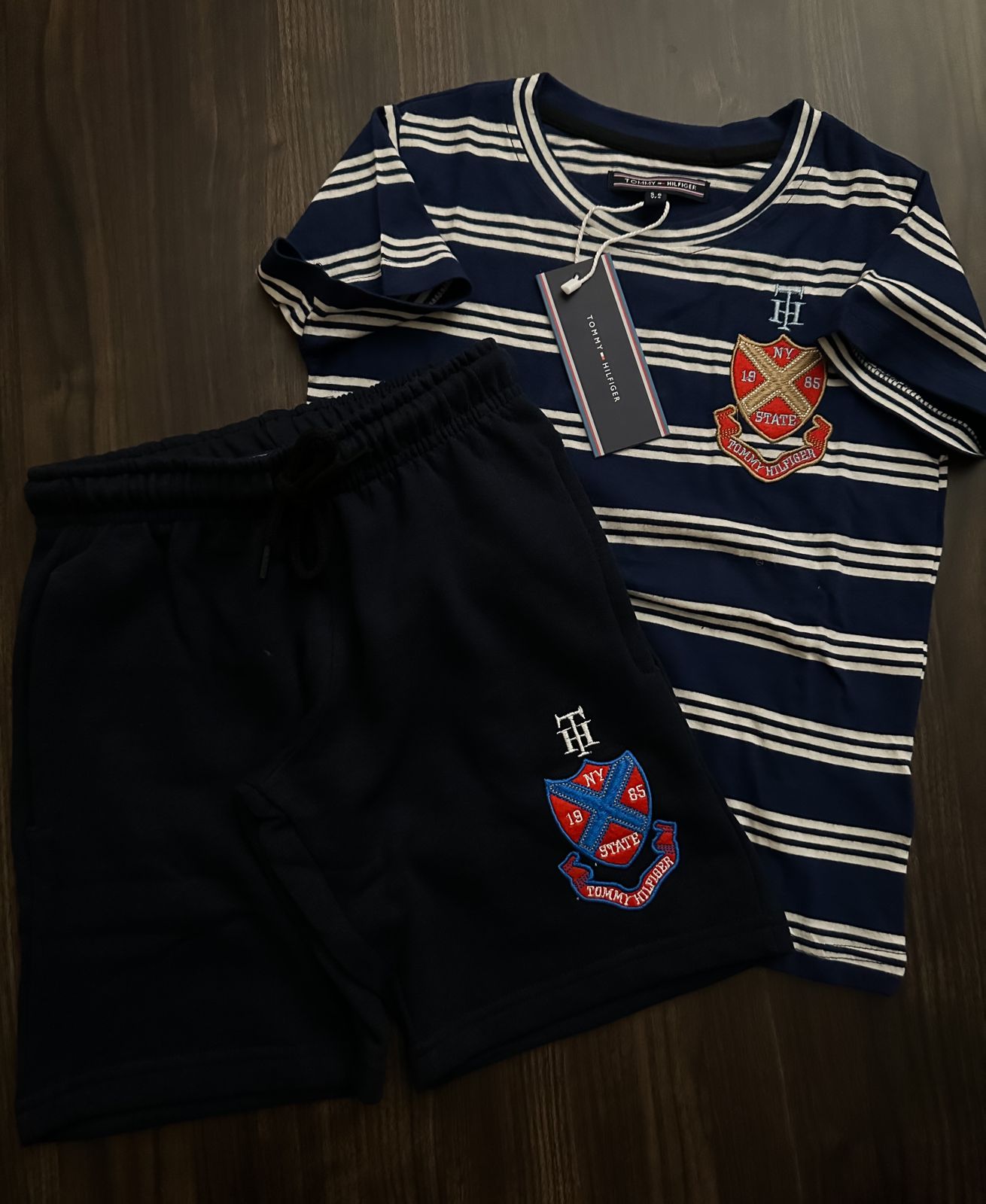 TOMMY HILFIGER KIDS TOP AND BOTTAM-54PCS