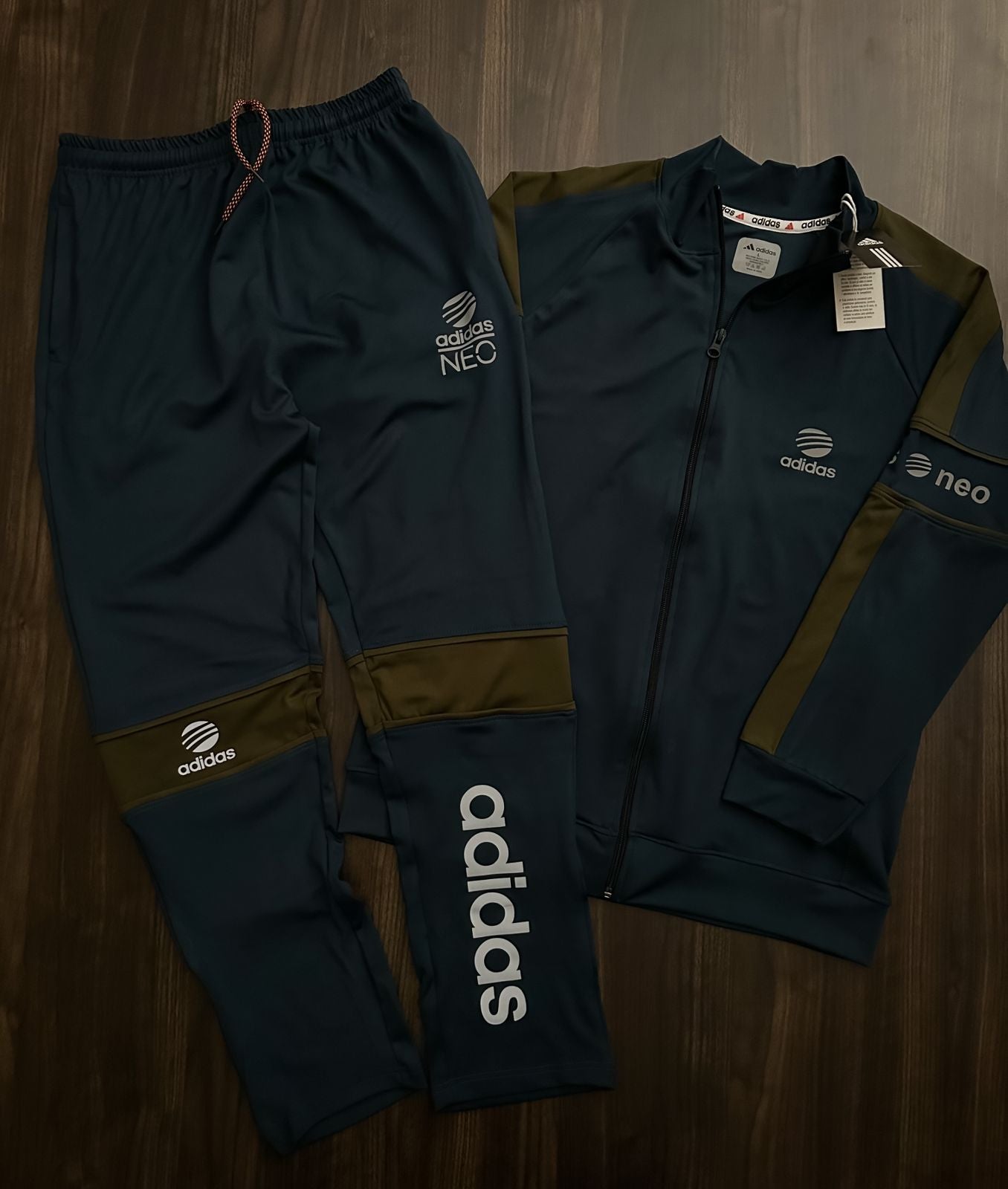 MEN'S ADIDAS TRACKSUIT-54PCS SET