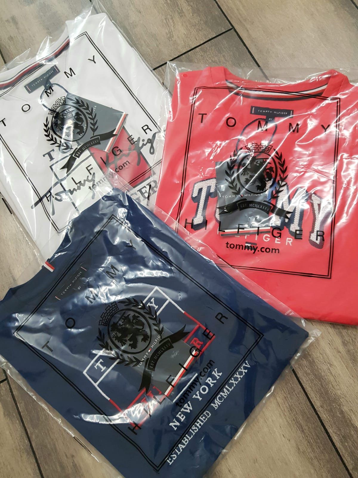 KID TOMMY HILFIGURE LAYCRA POLO FULL SLEEVE-78PCS