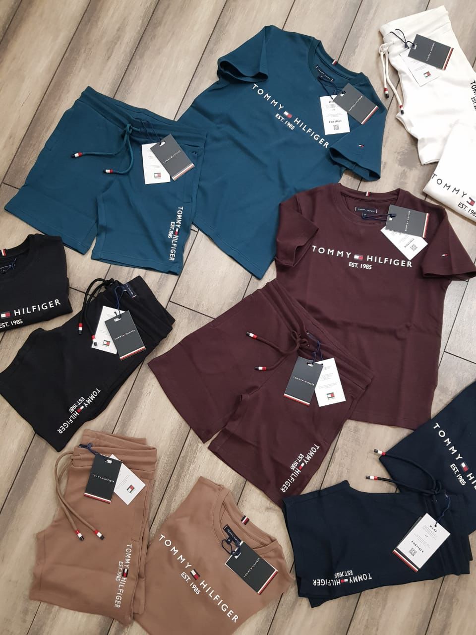 TOMMY TOP WITH BPTTAM SHORTS SET-58PCS