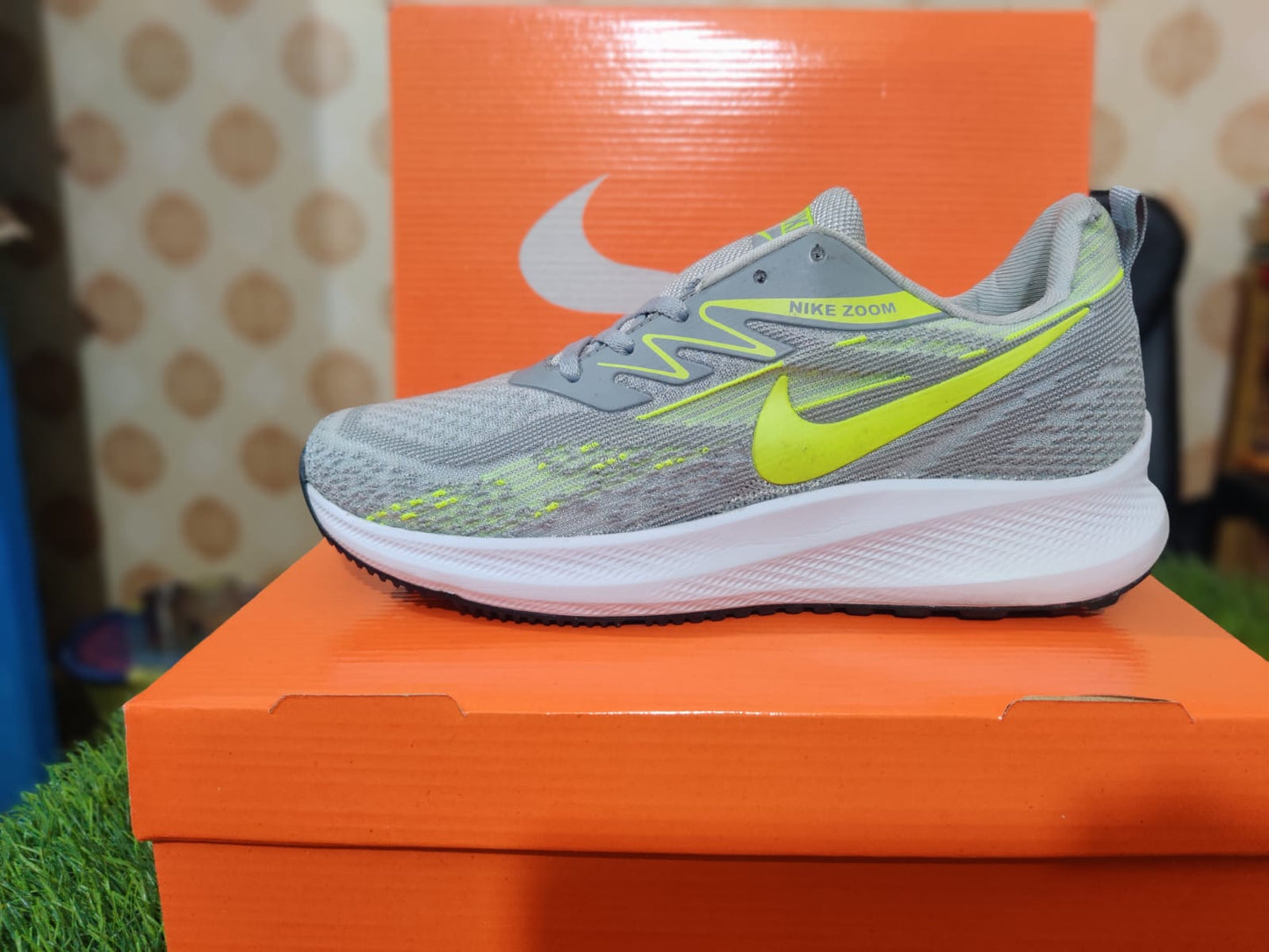 MEN'S STYLISH SPORTS SHOES -48PAIR