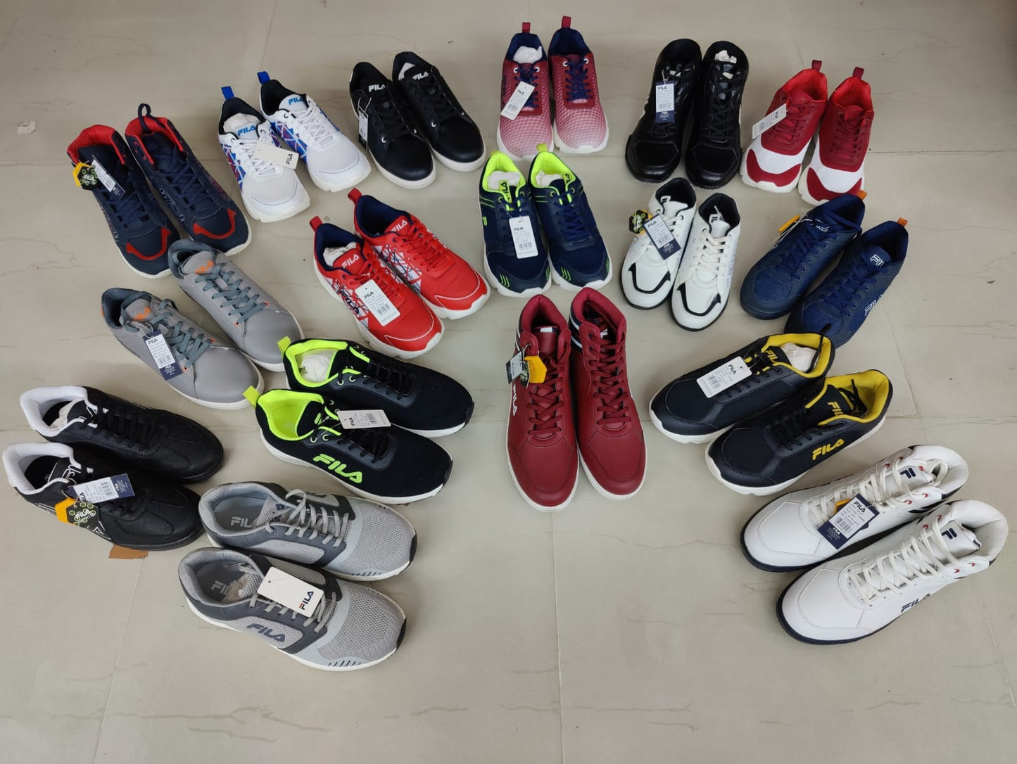 MEN'S STYLISH SPORTS SHOES-50 PAIR