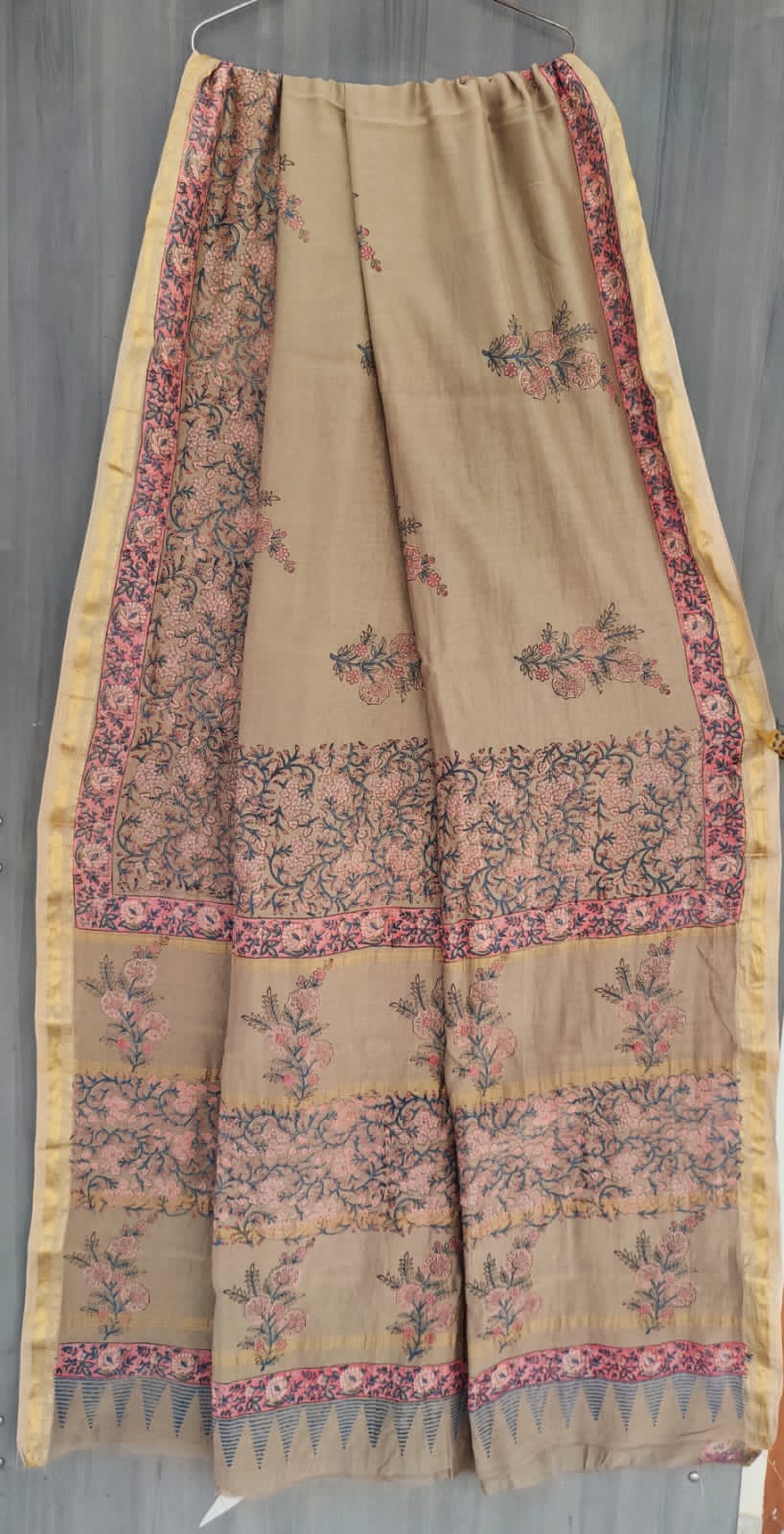 MHESHVARI HANDBLOCK PRINTED SAREE with B.P.-24PCS