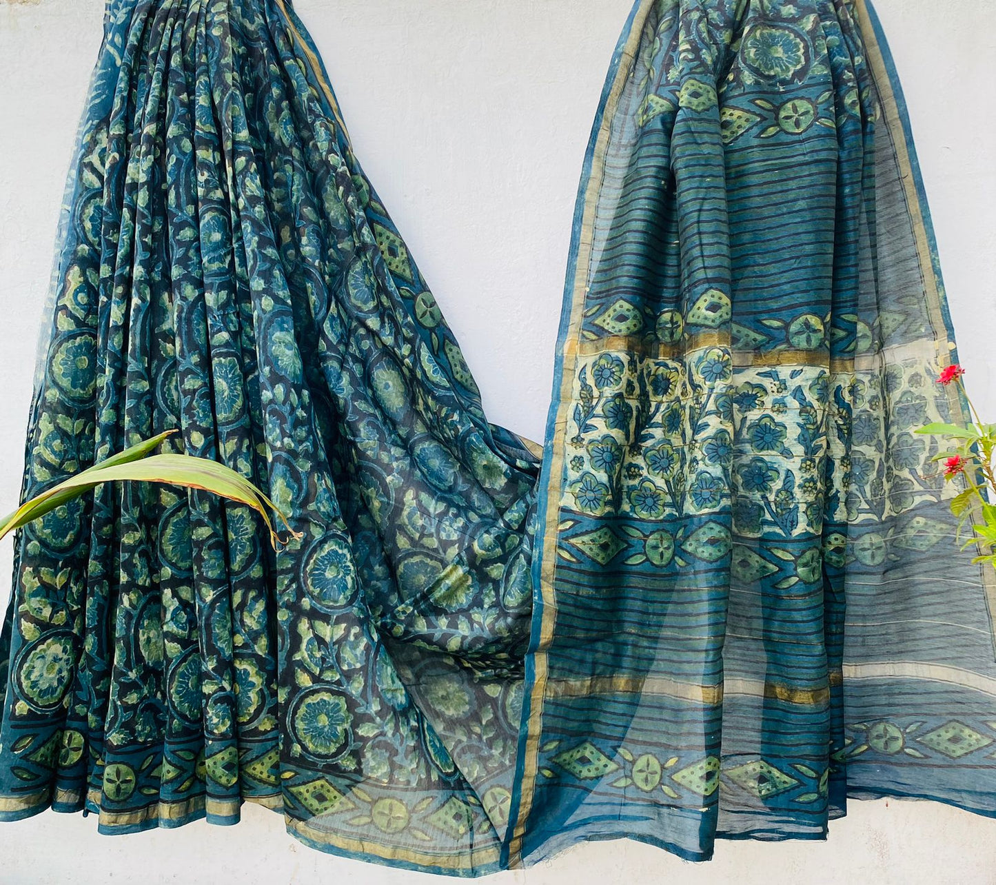 CHANDERI SAREE WITH AJRAKH AND BAGRU PRINT-24PCS