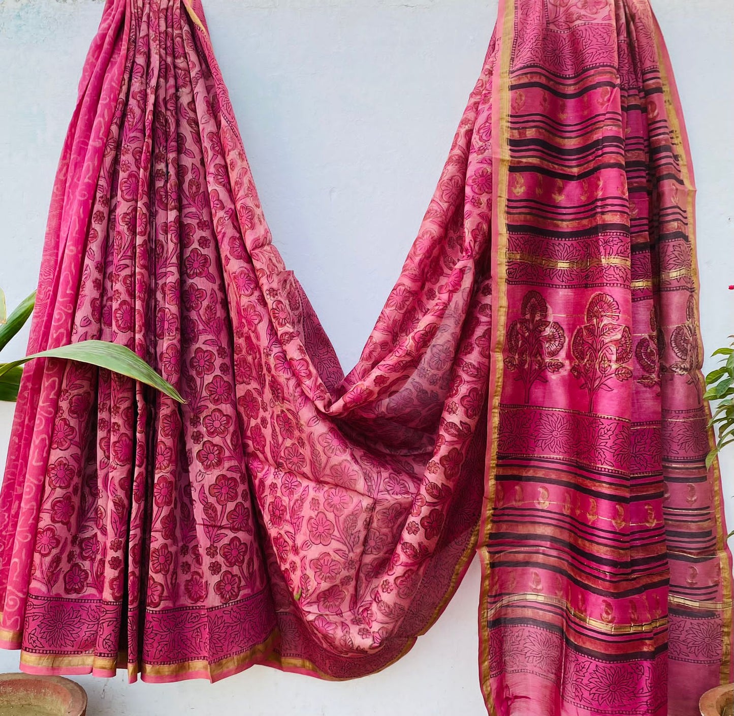 CHANDERI SAREE WITH AJRAKH AND BAGRU PRINT-24PCS