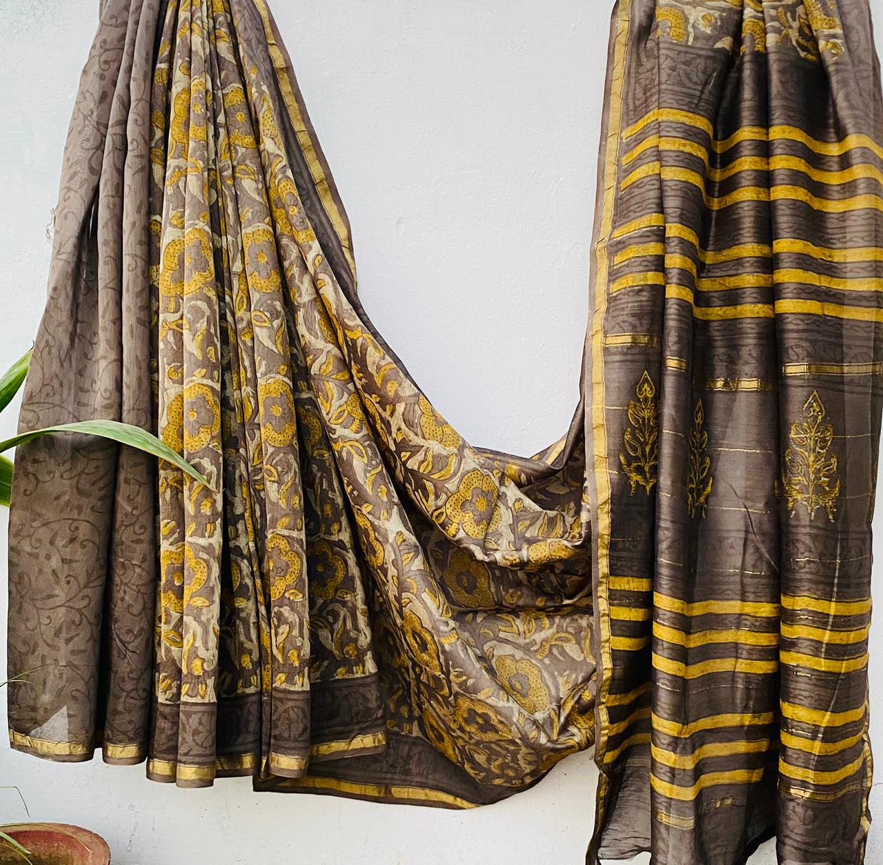 CHANDERI SAREE WITH AJRAKH AND BAGRU PRINT-24PCS