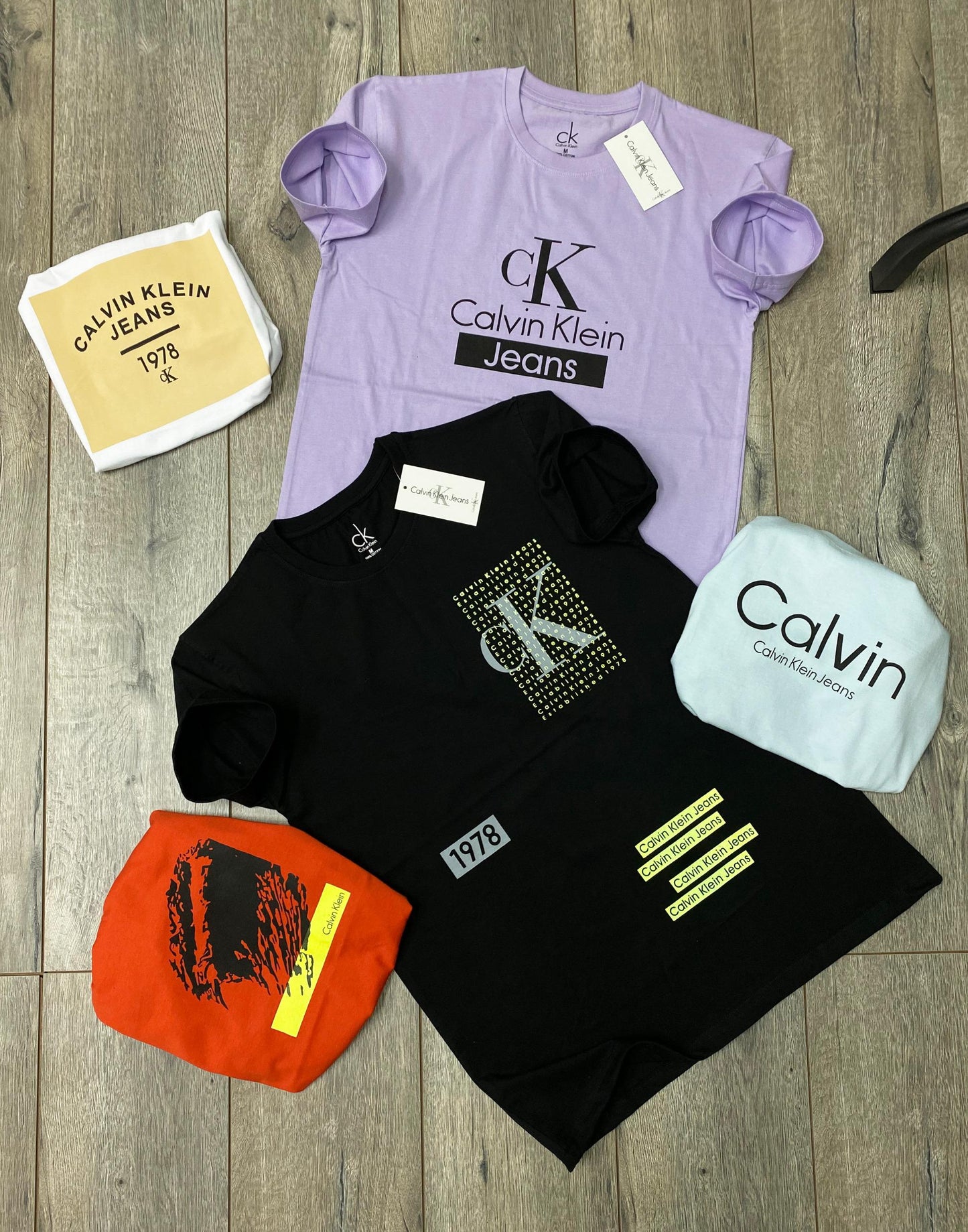 CK ROUND NACK TSHIRT-37PCS