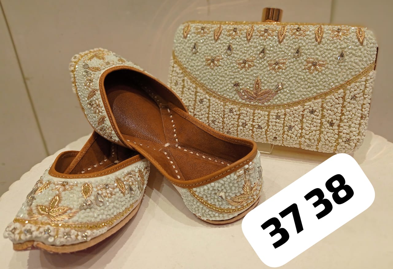PANJABI JUTTI+CLUCH COMBO-25SET