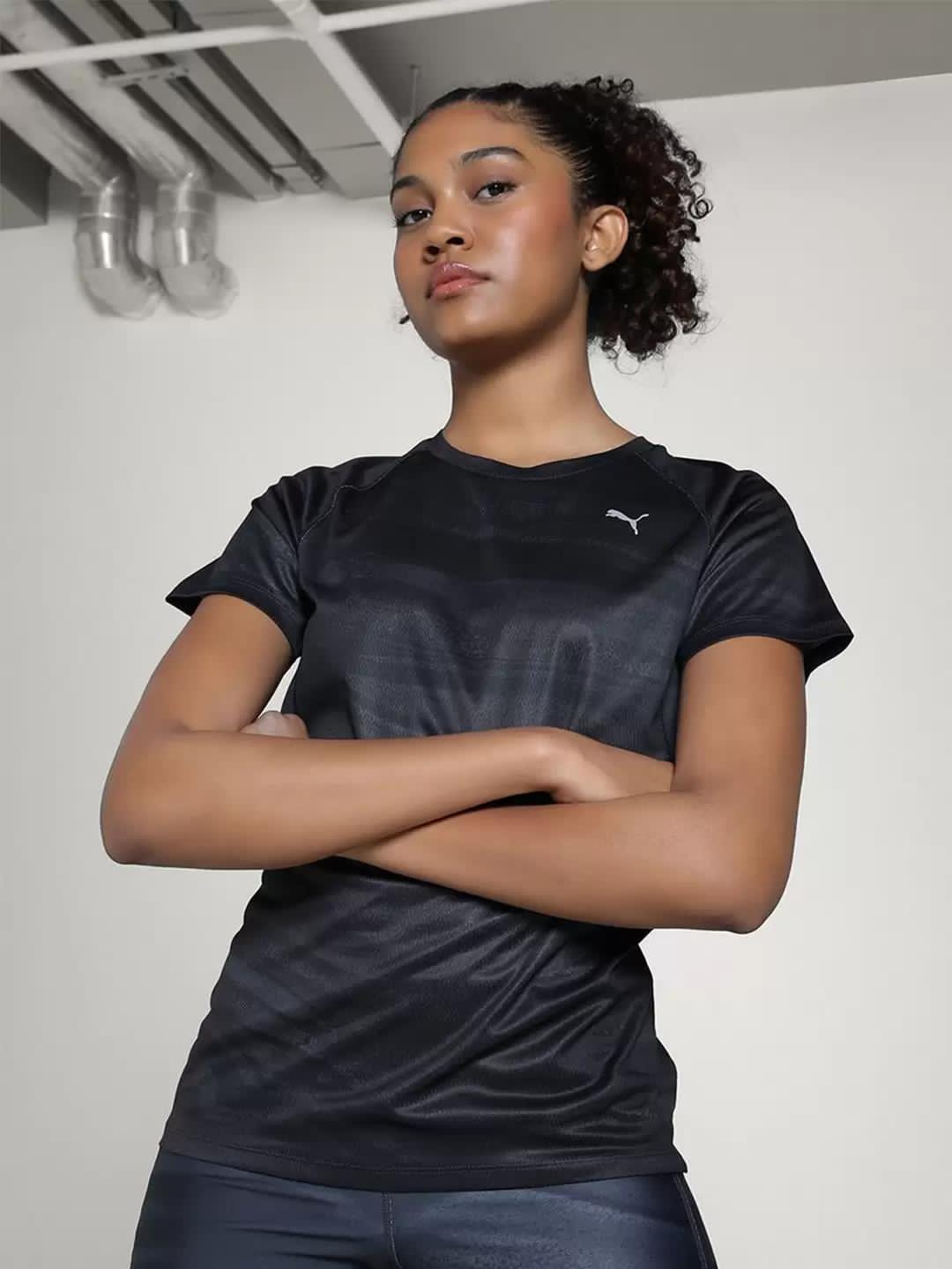 WOMENS PUMA FORWAY LAYCRA GYMWEAR TSHIRT-68