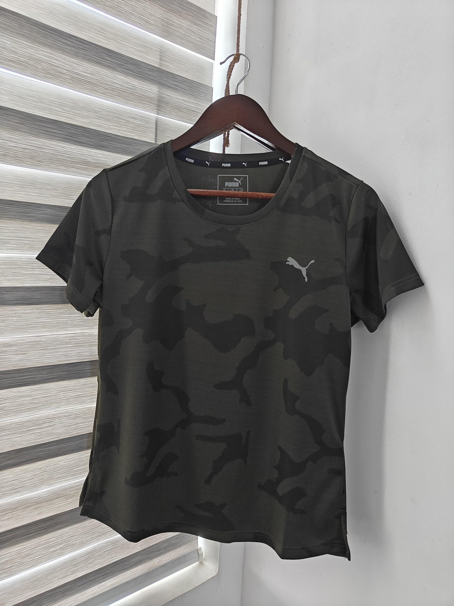 WOMENS PUMA FORWAY LAYCRA GYMWEAR TSHIRT-68