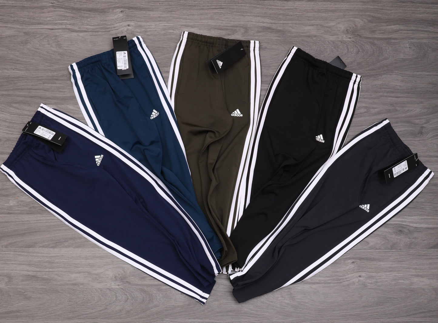 ADIDAS BOYS AND GIRLS UNISEX TRACKSUIT-52 PCS