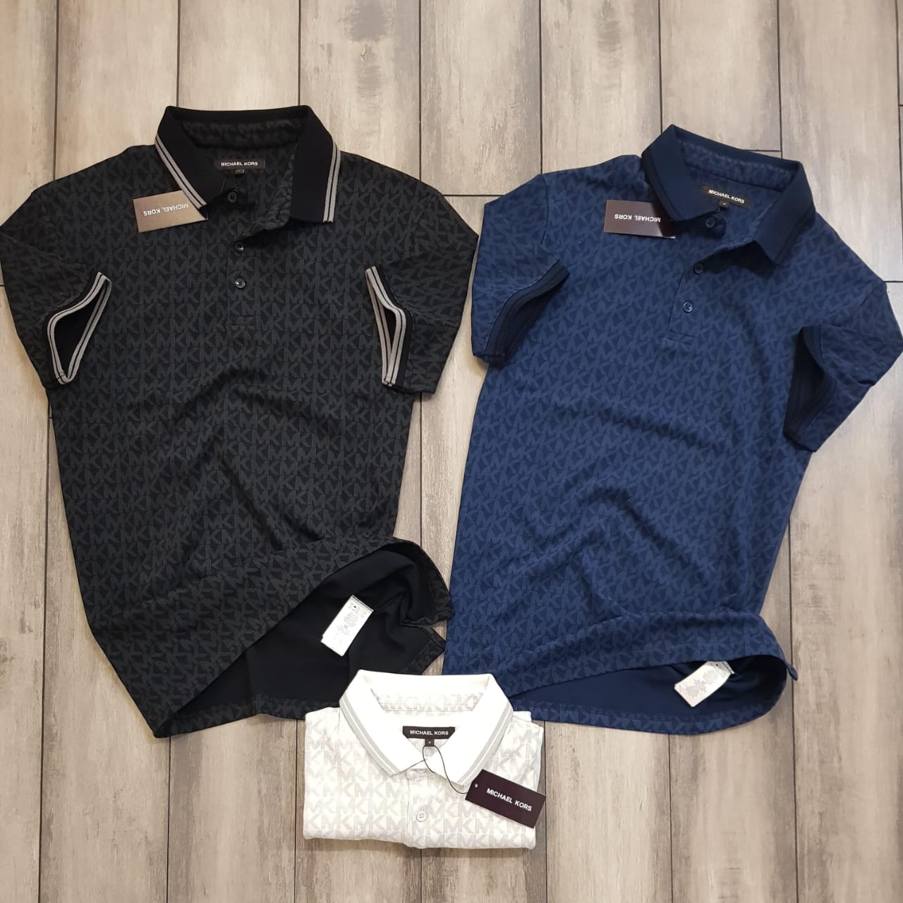 MICHAEL KORS INTERLOCK FEBRICK POLO -52PCS