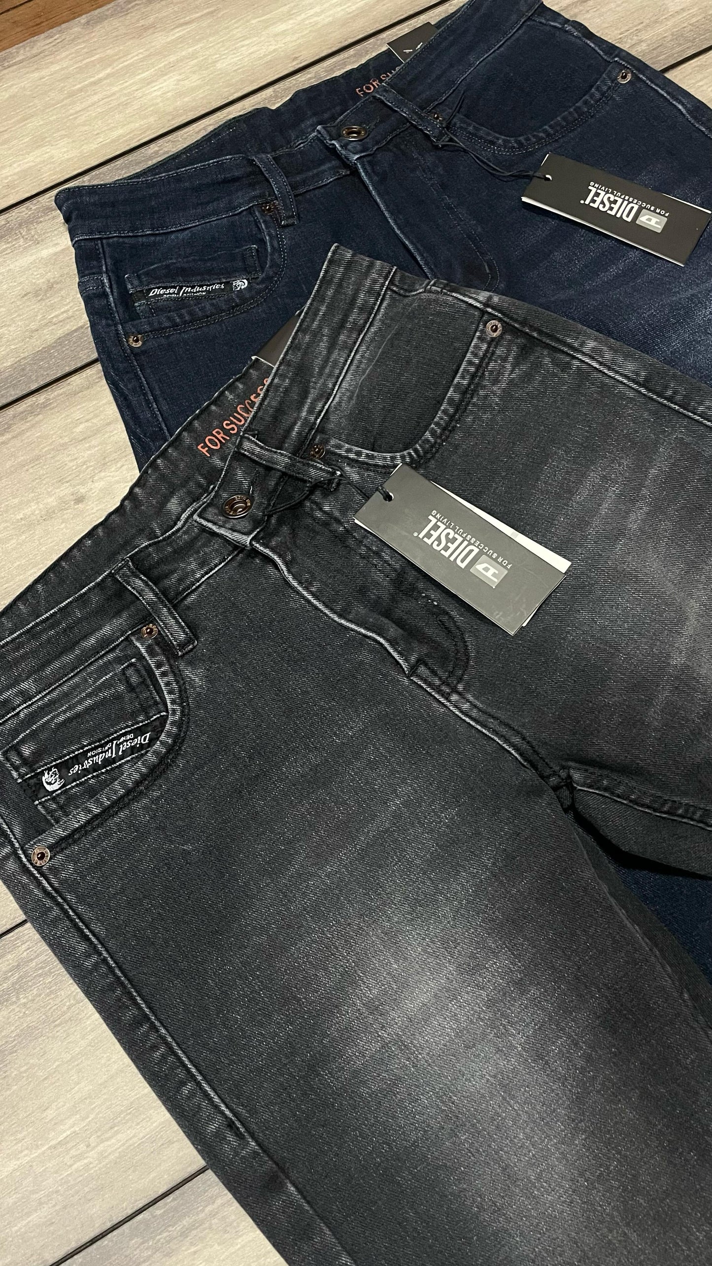 MENS JEANS DIESEL