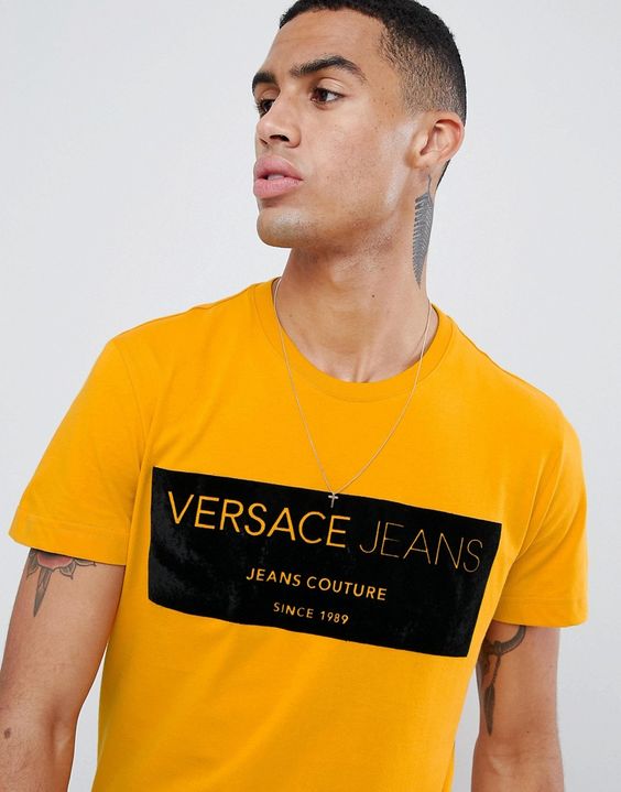VERSACE ROUND NACK TSHIRT PRIMIUM QUALITY -50PCS