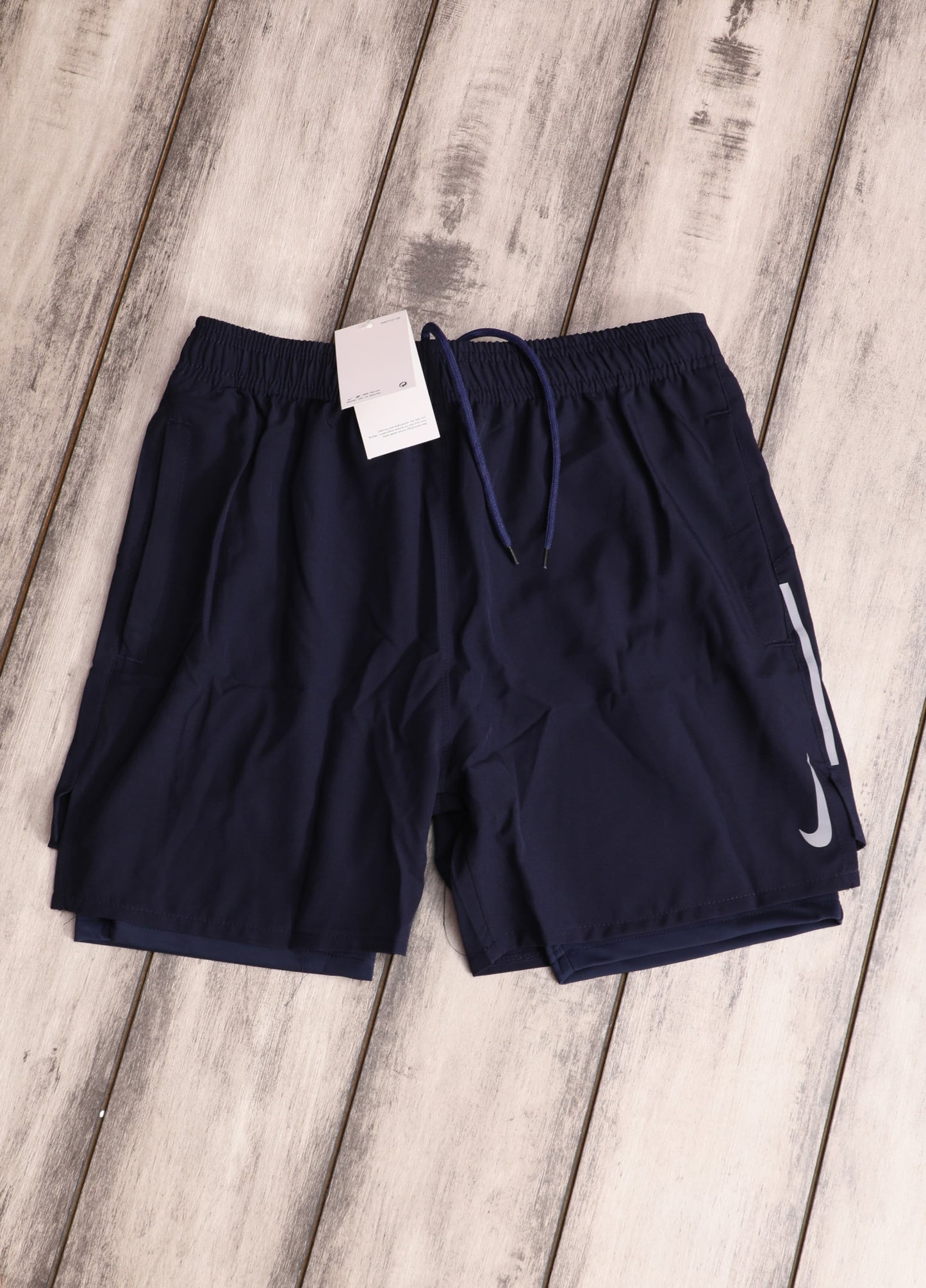 NIKE SKINNY SHORTS WITH TIGHTS -72