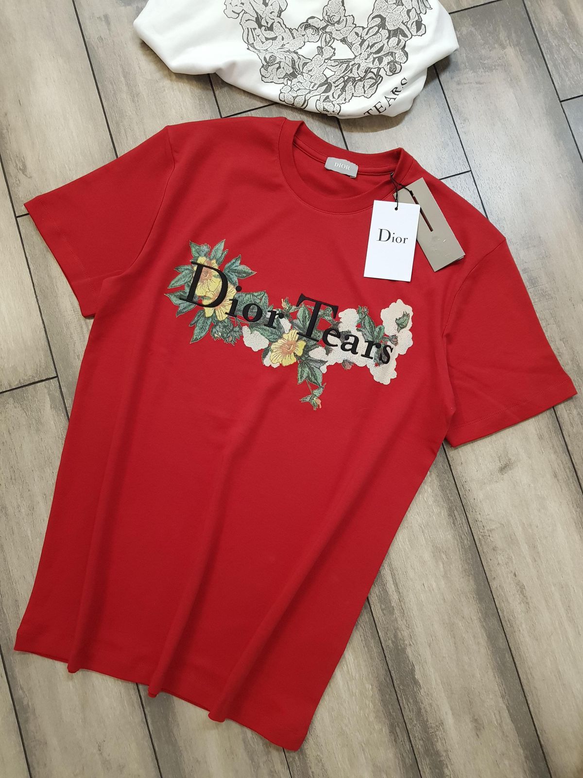 DIOR ROUND NACK TSHIRT -68 PCS