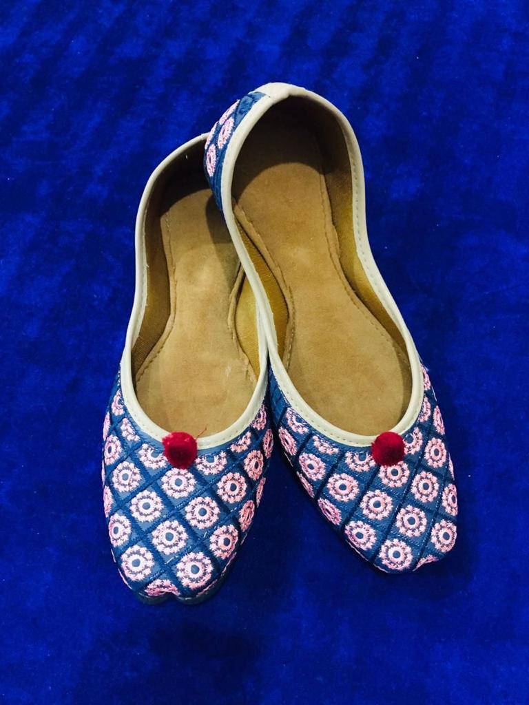 LEADIES WEDDING WEAR JUTTI-84 PAIR SET