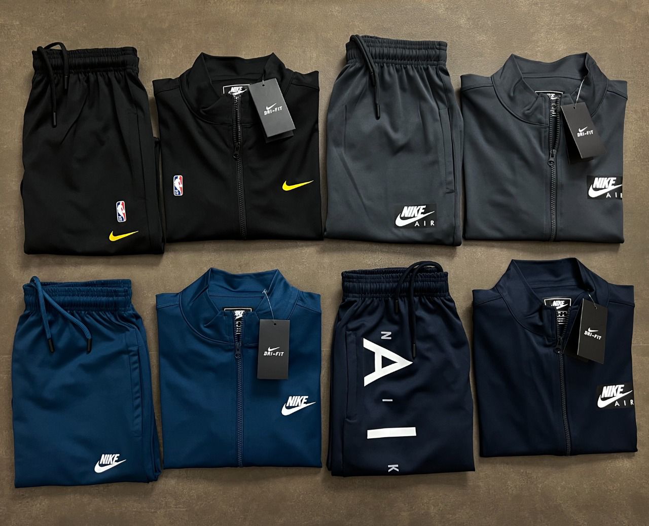 NIKE*
*ULTRA PREMIUM TRACK SUIT * -20PCS