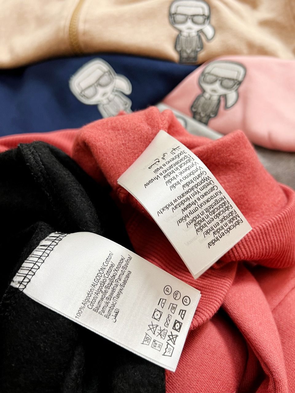 KARL LAGERFELD ZIPPER HOOD-40PCS