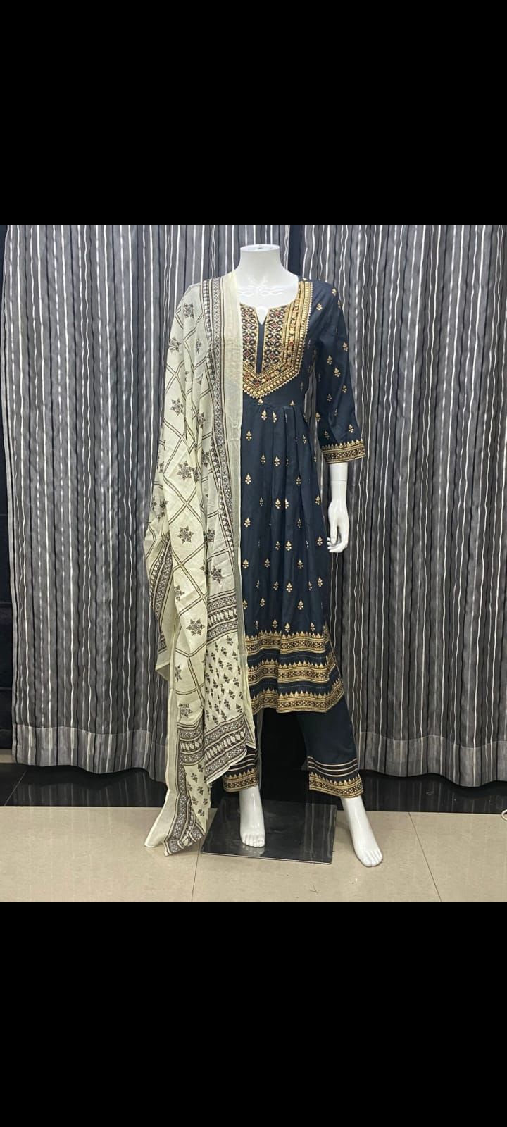 REYON ANARKALI SUITS -30PCS