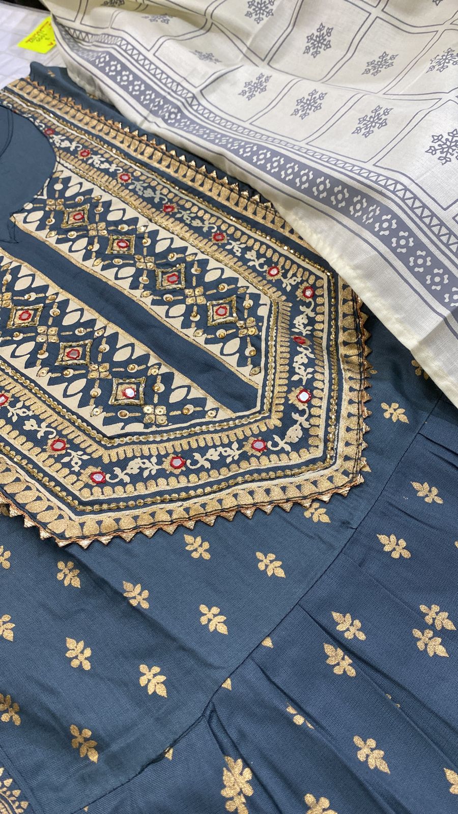REYON ANARKALI SUITS -30PCS