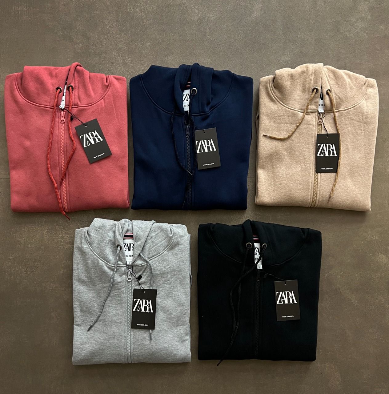 ZARA ZIPPER HOODIE-34 PCS