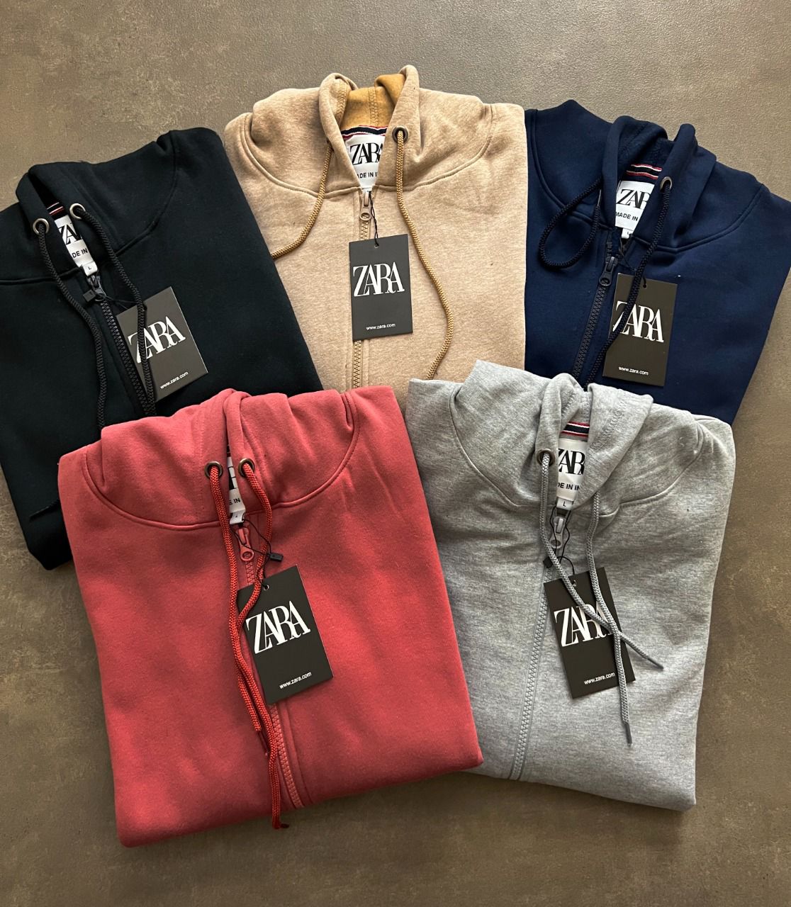 ZARA ZIPPER HOODIE-34 PCS