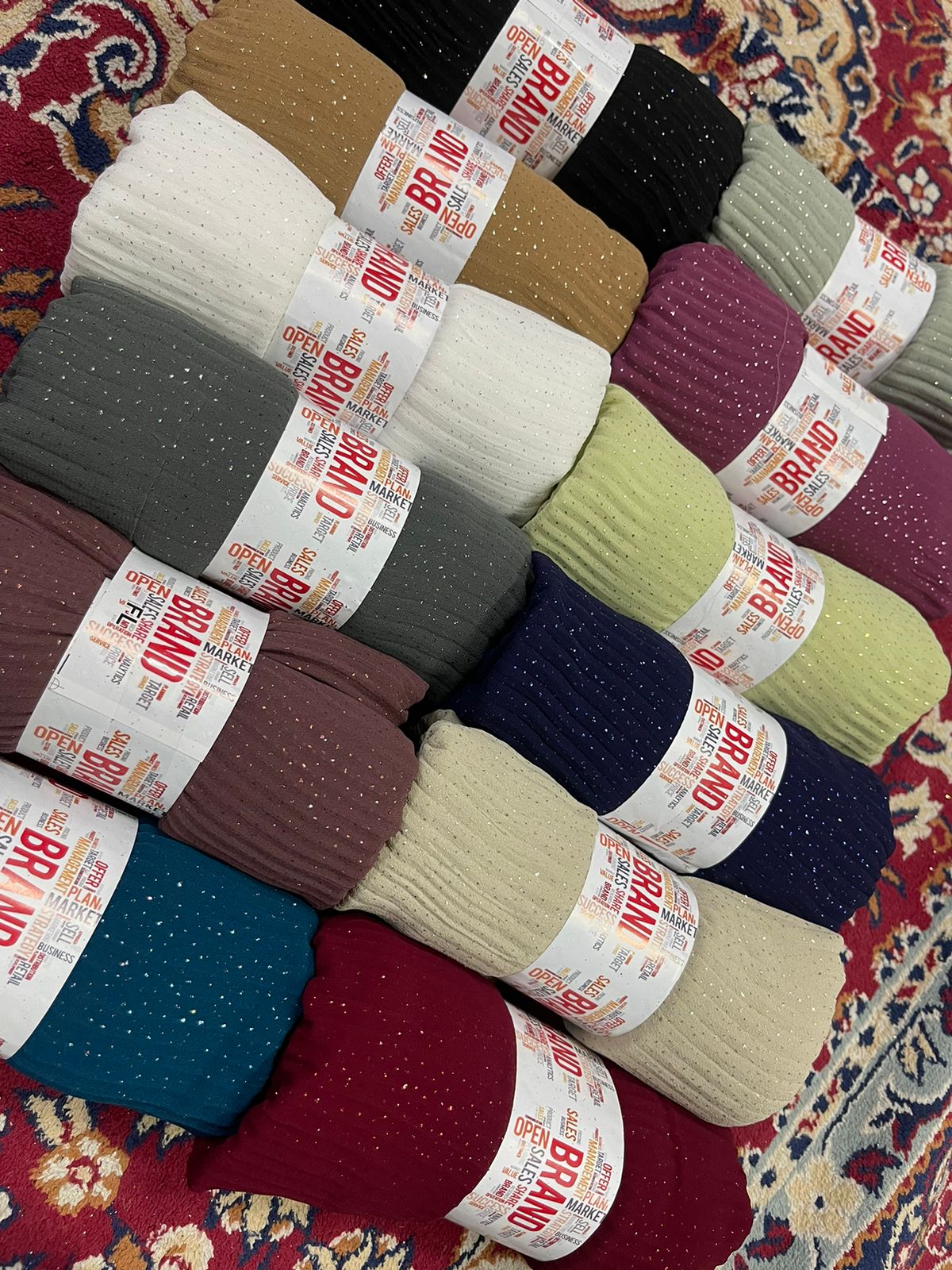 HIJAB COTTON CRUSH AND CHIFFONE CRUSH 100PCS