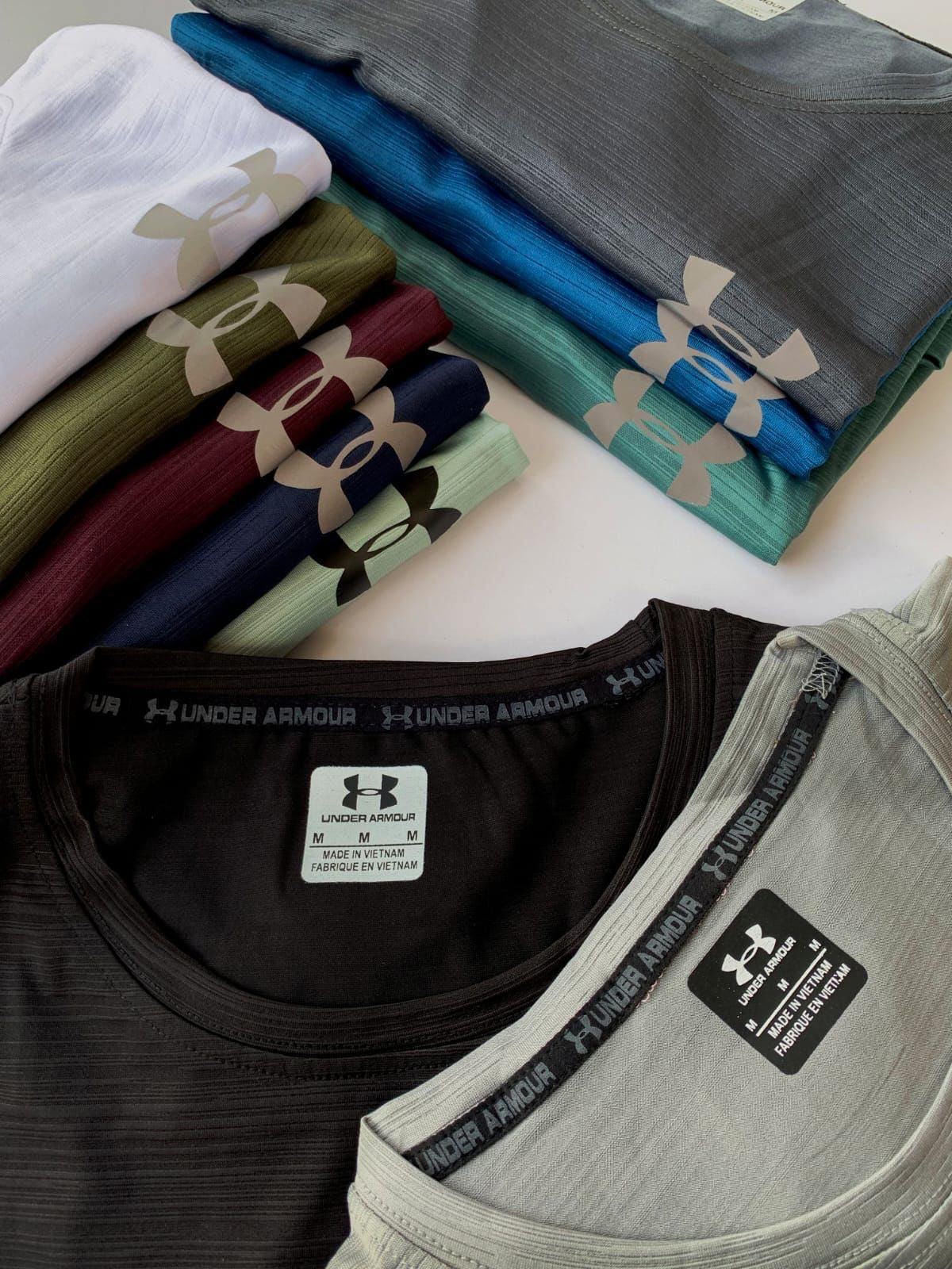 UNDER ARMOUR Gymwear T-shirt -80pcs