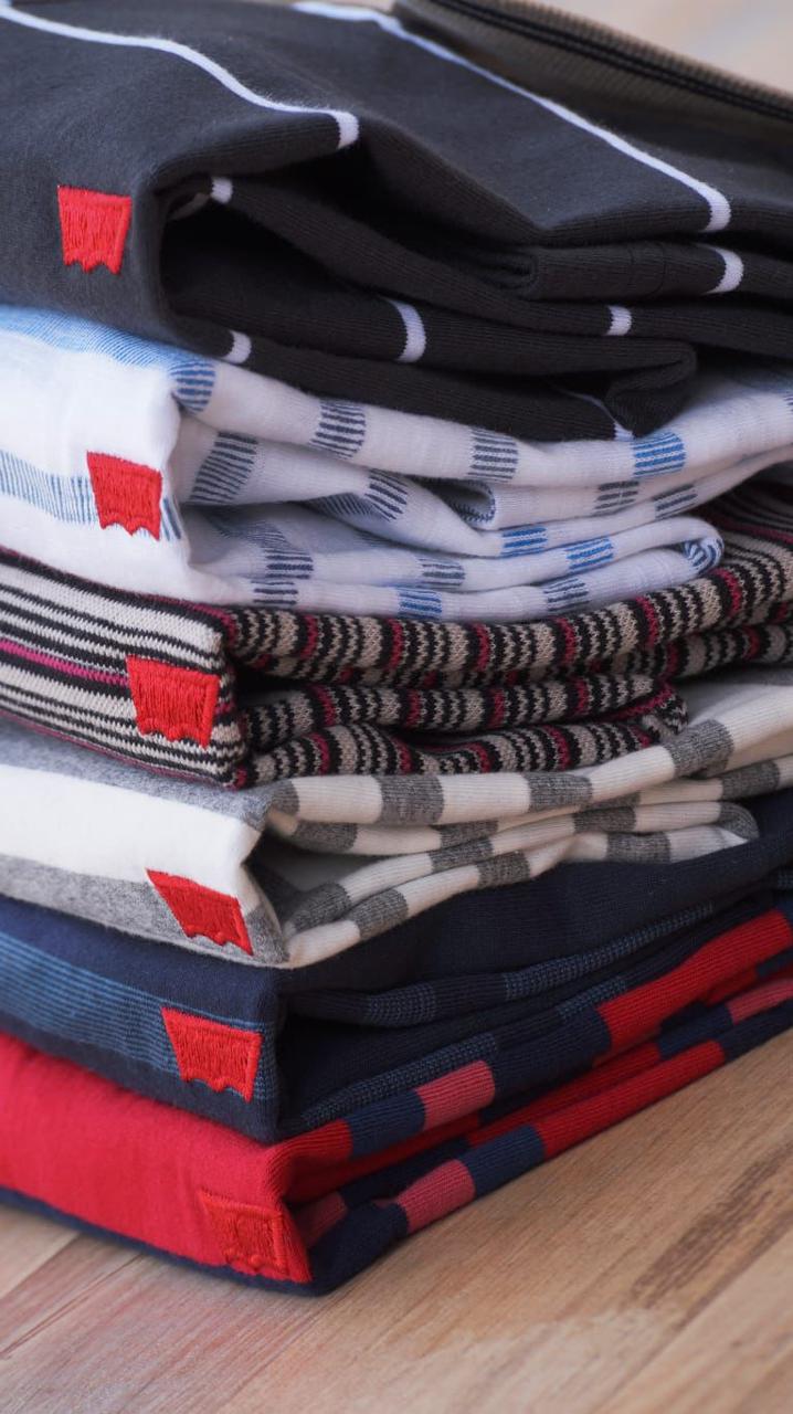 LEVI'S MENS POLO T-SHIRT-42PCS