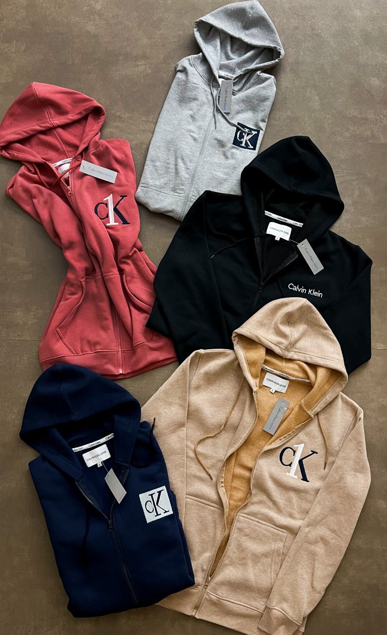 CALVIN KLEIN
ZIPPER HOODIES-34PCS