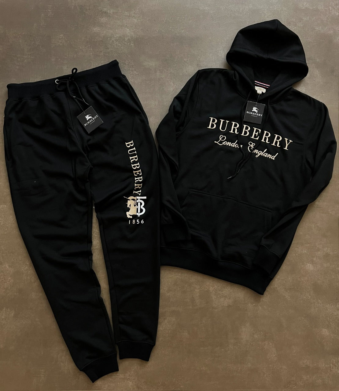BURBERRY WINTER TRACKSUIT -34SET