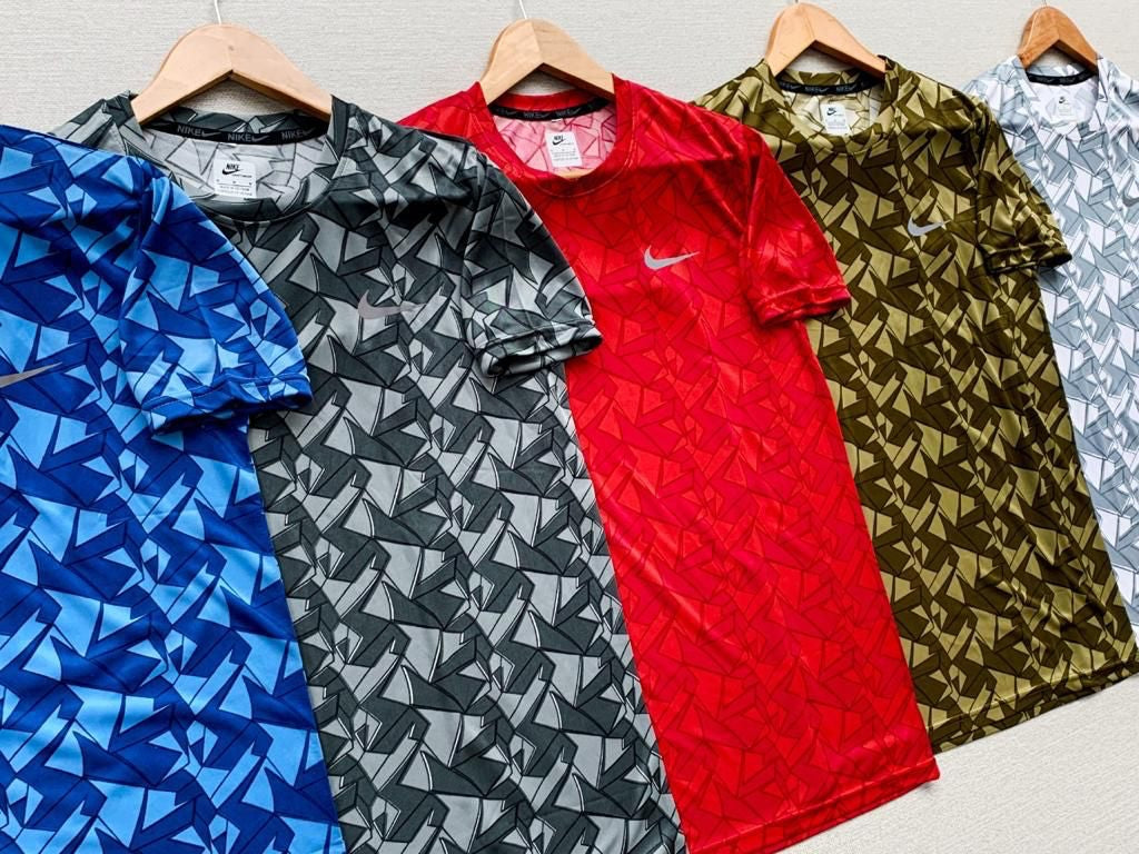 NIKE SPOTSWEAR T-SHIRT-60PCS