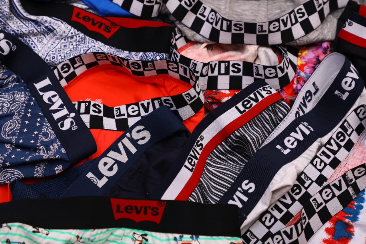 LEVIS MEN'S TRUNK -180PCS