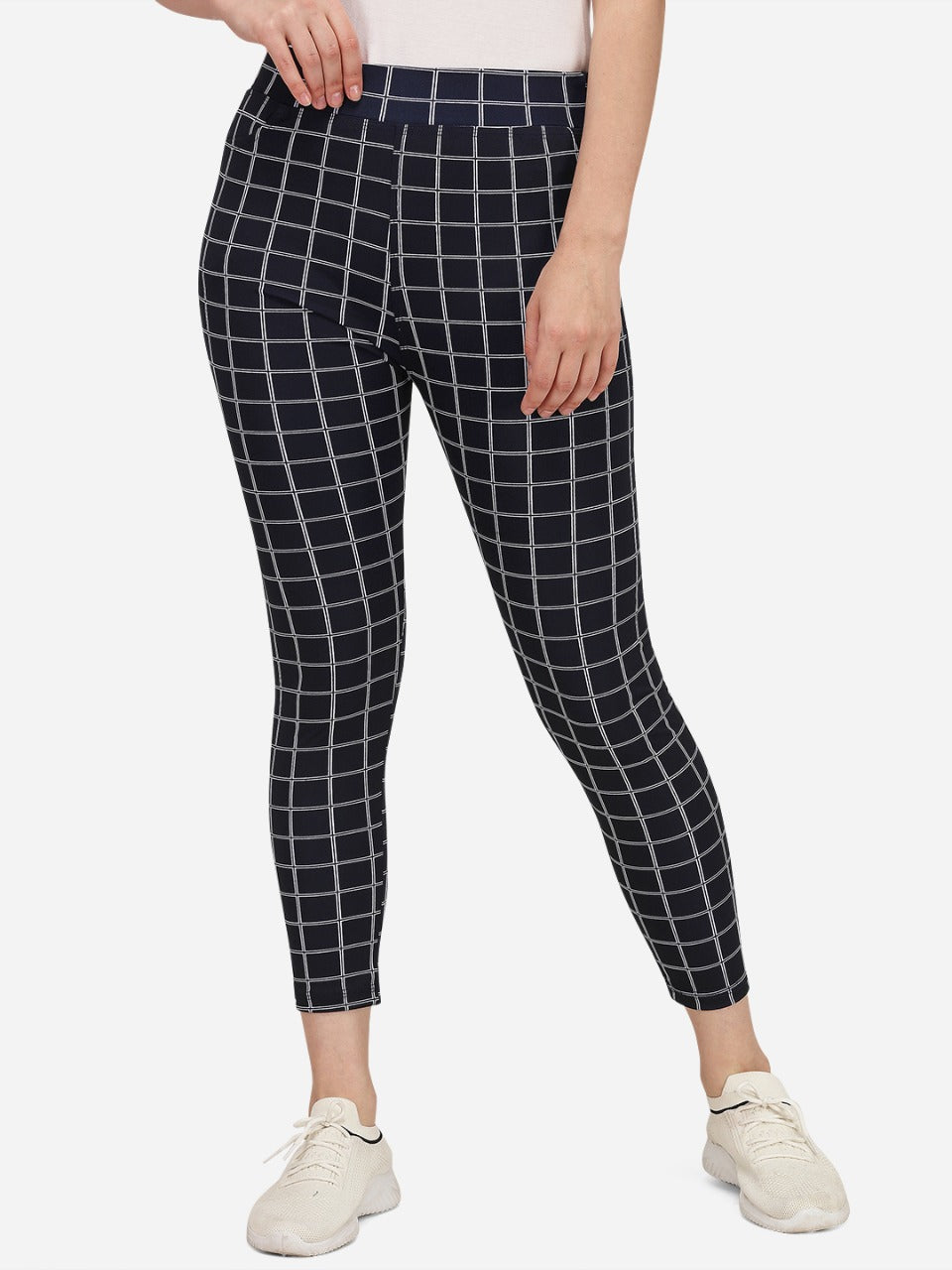 DRYFIT CHACKS TIGHTS-100PCS