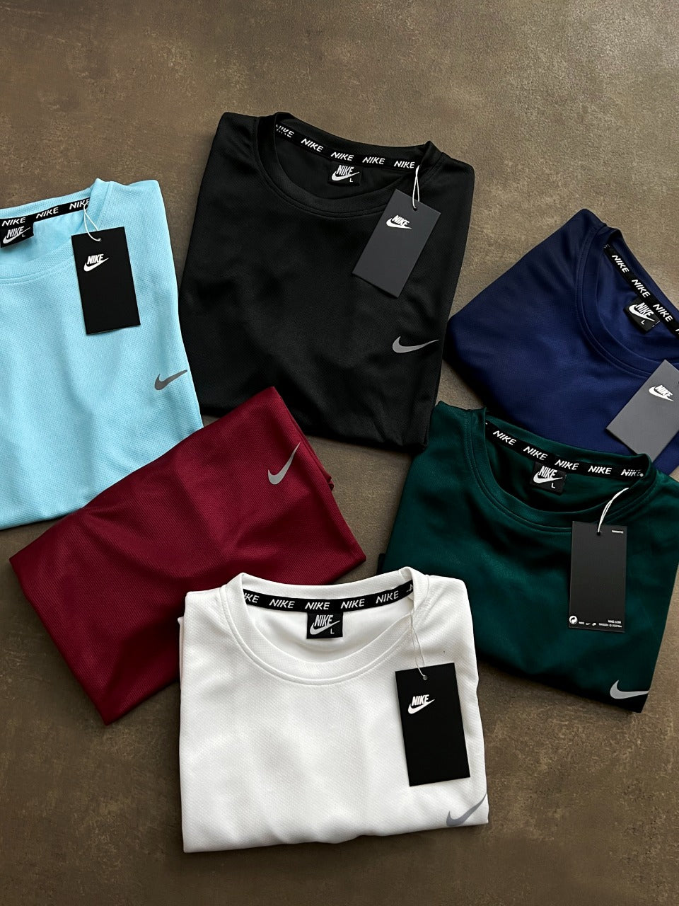 NIKE SLEEVELESS DOT KNIT