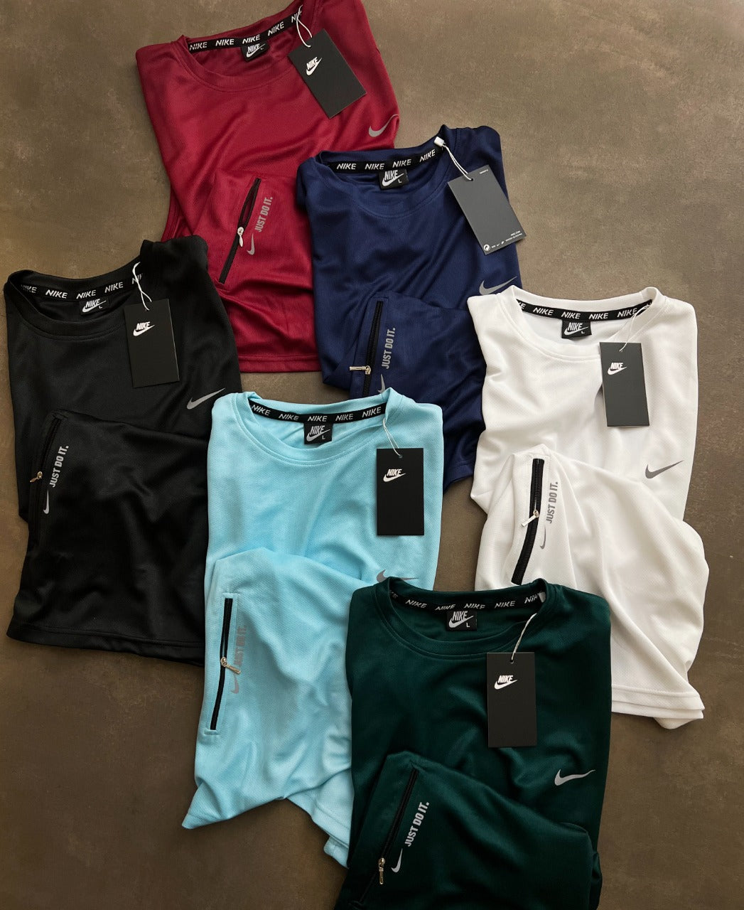 NIKE SLEEVELESS DOT KNIT