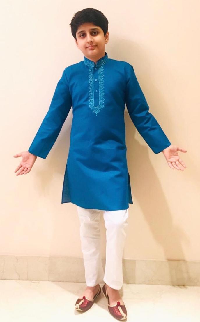 BOYS EMBROIDERED LINEN KURTA PAYJAMA -30PCS