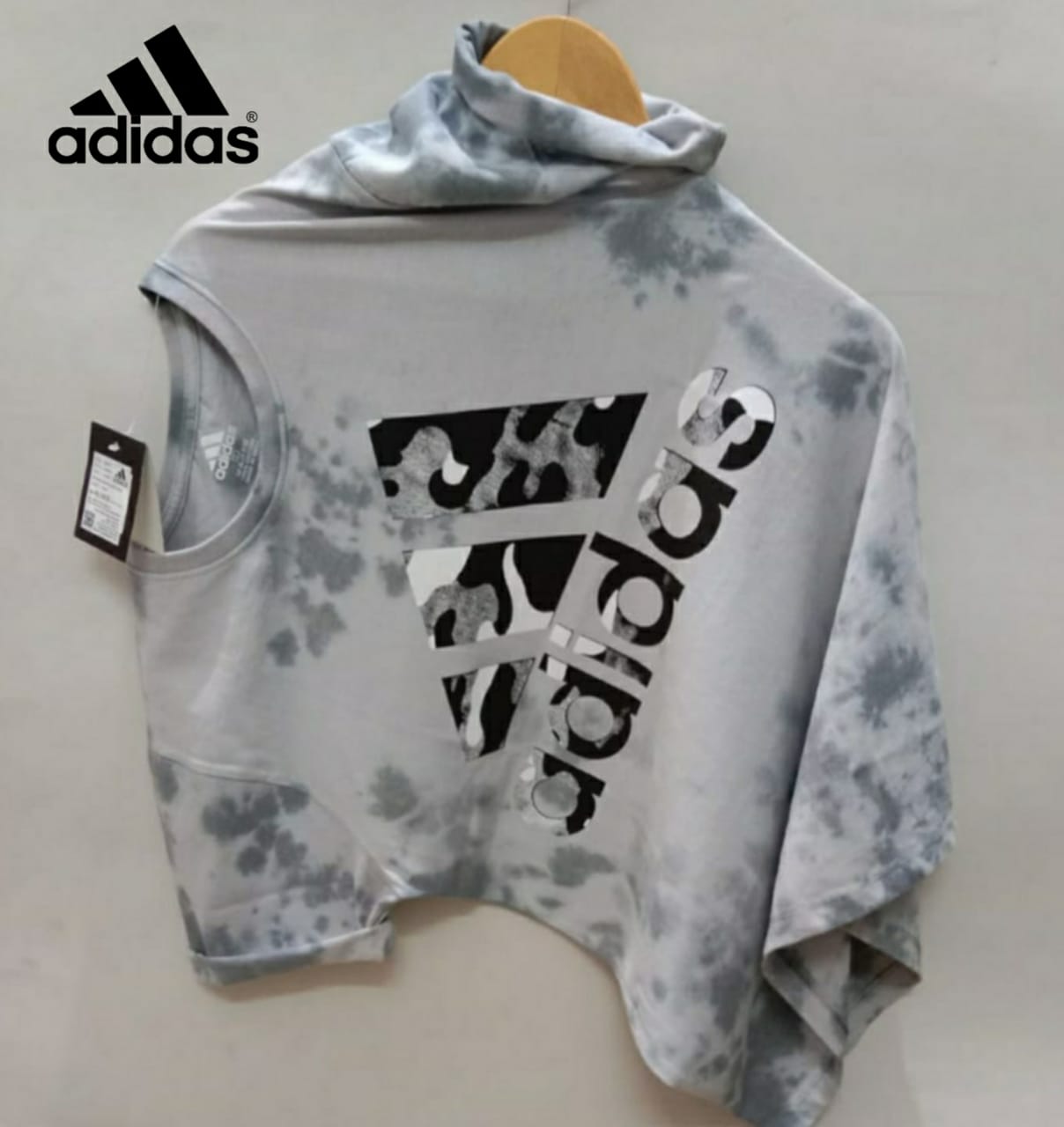 ADIDAS ROUND NACK T-SHIRT-66 PCS