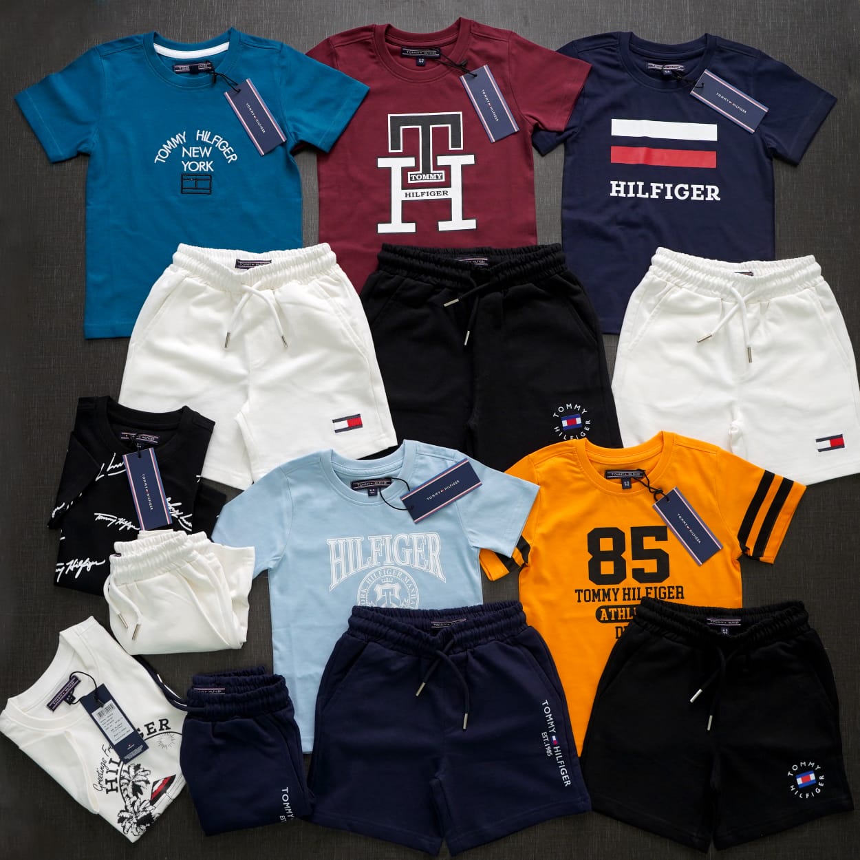 TOMMY HILFIGURE BOYS CO-ORD SET-92 SET