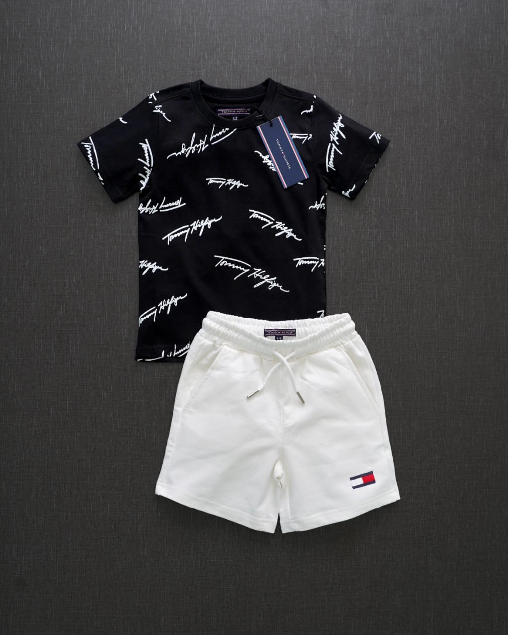 TOMMY HILFIGURE BOYS CO-ORD SET-92 SET