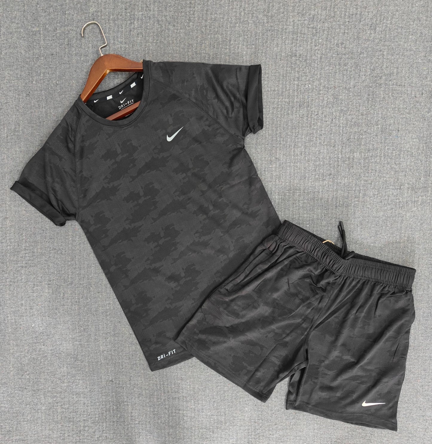 NIKE CO-ORDS SET-48SET