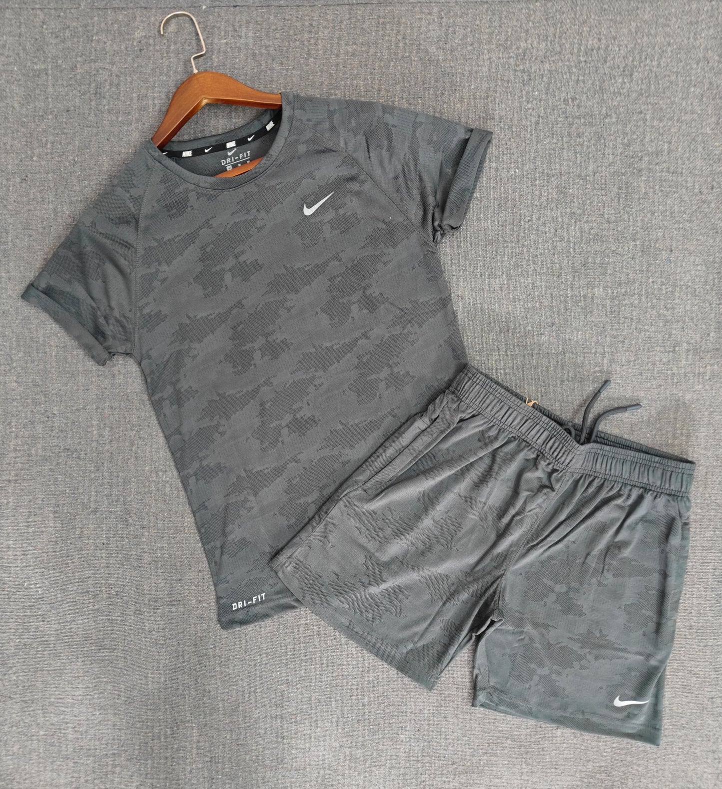 NIKE CO-ORDS SET-48SET