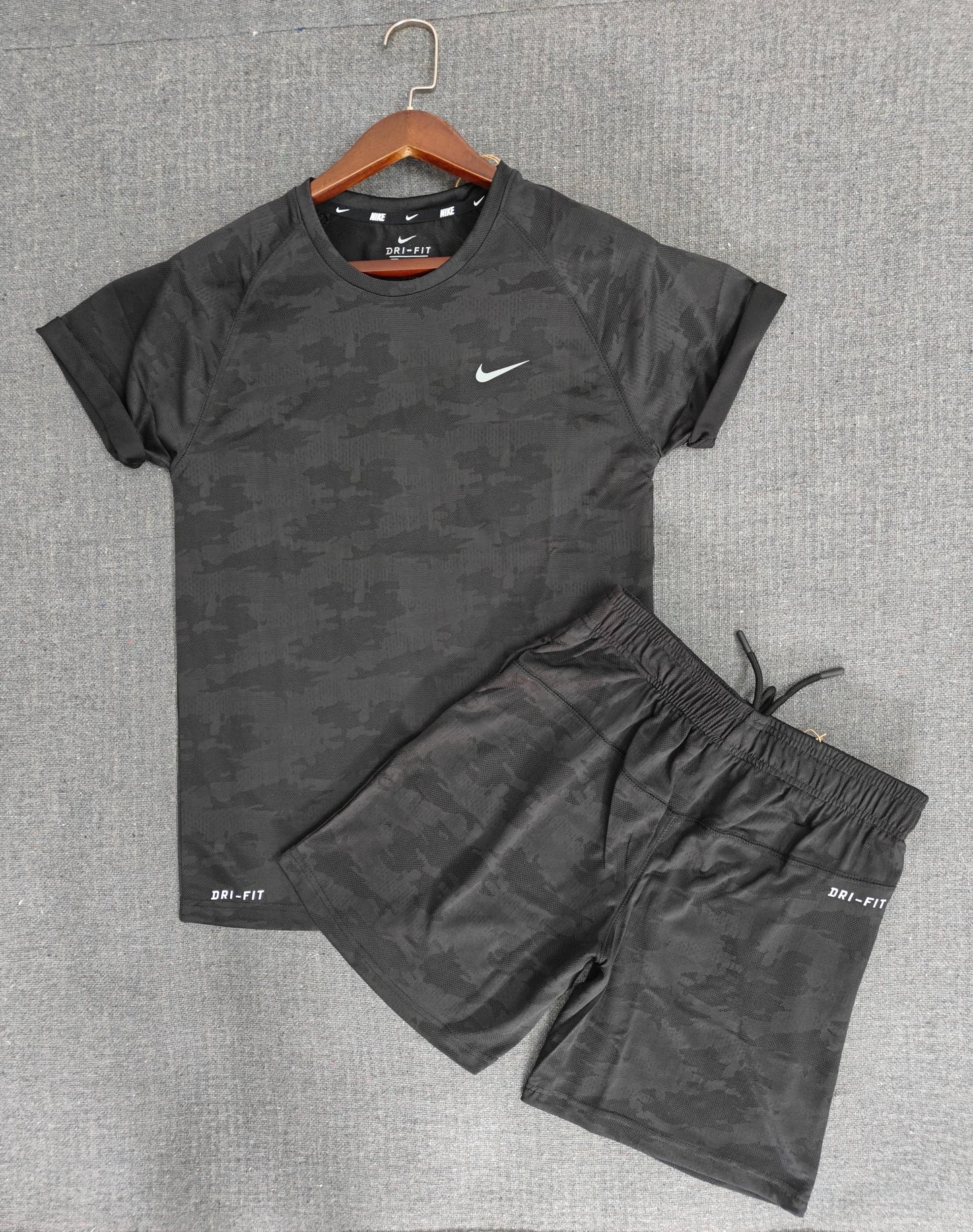 NIKE CO-ORDS SET-48SET