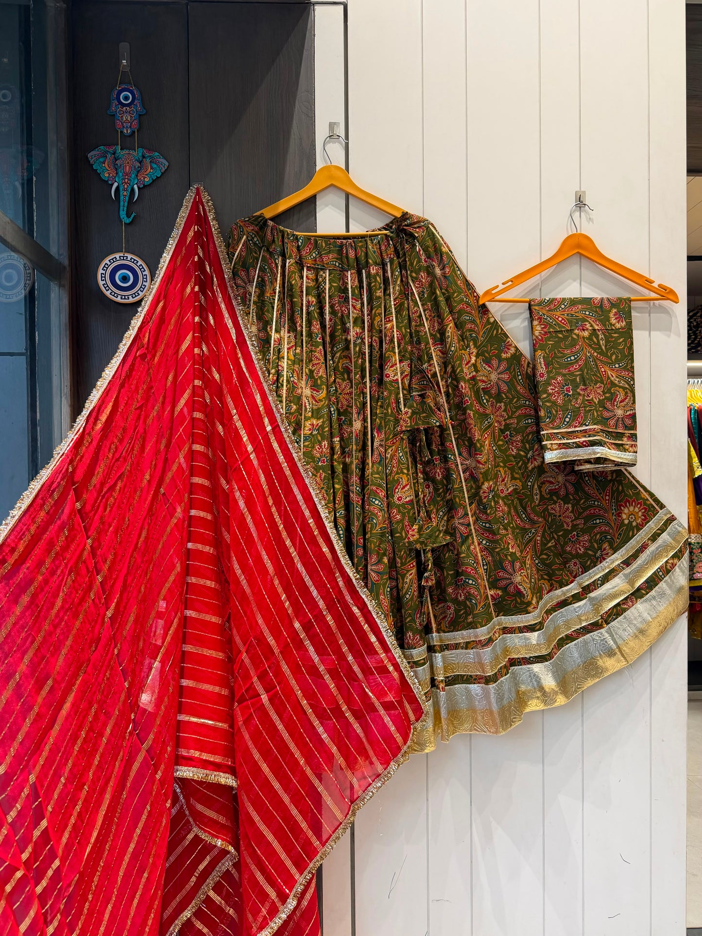 NAVRATRIWEAR LAHENGA CHOLI -24PCS SET