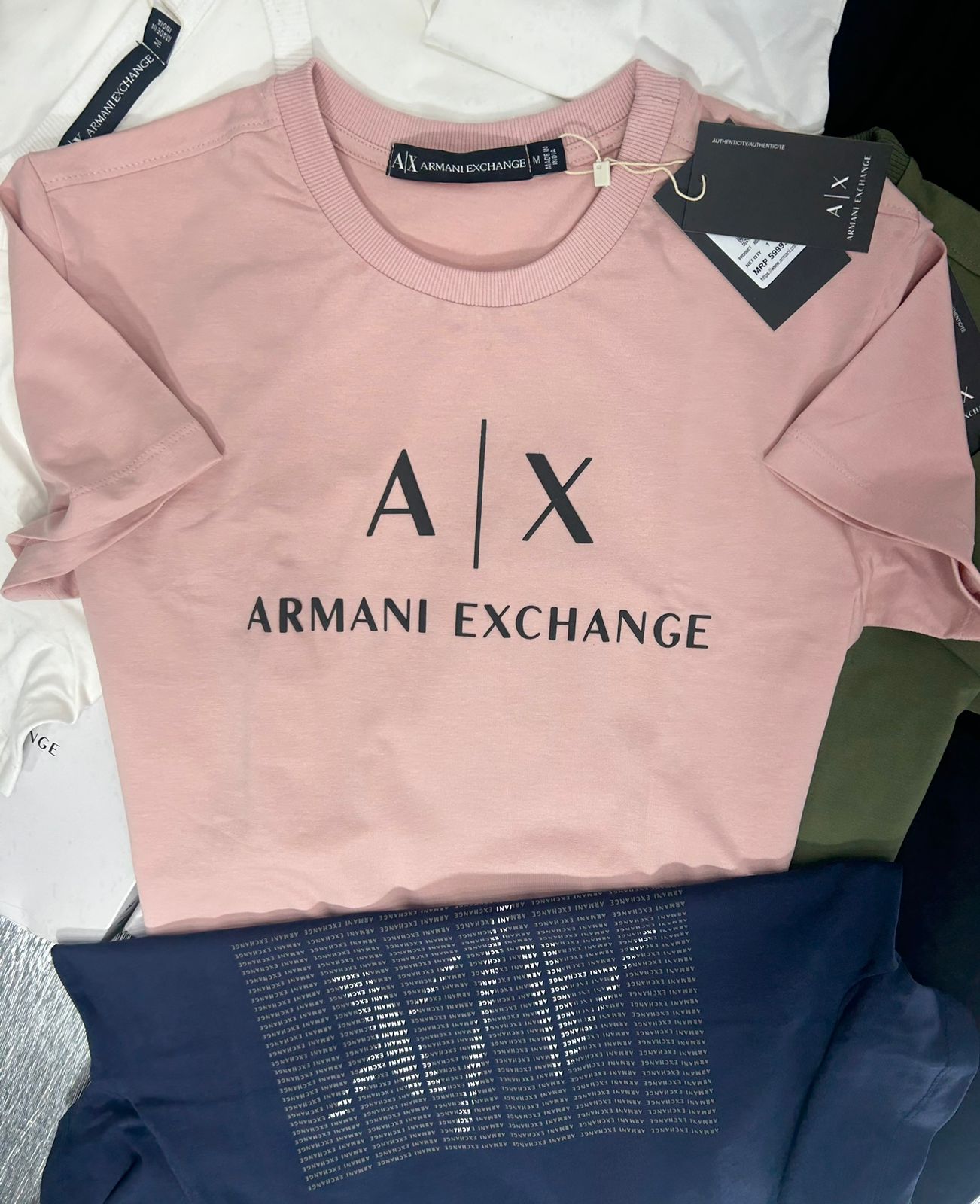 ARAMANI EXCHANGE ROUND NACK WITH BRAND BOX TSHIRT -40PCS