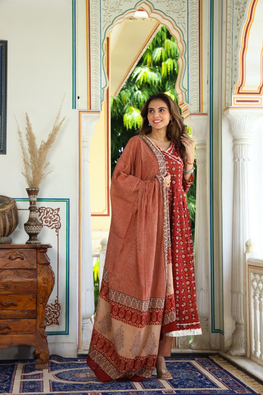 LEADIES ANARKALI BAGRU PRINT SUIT-24PCS