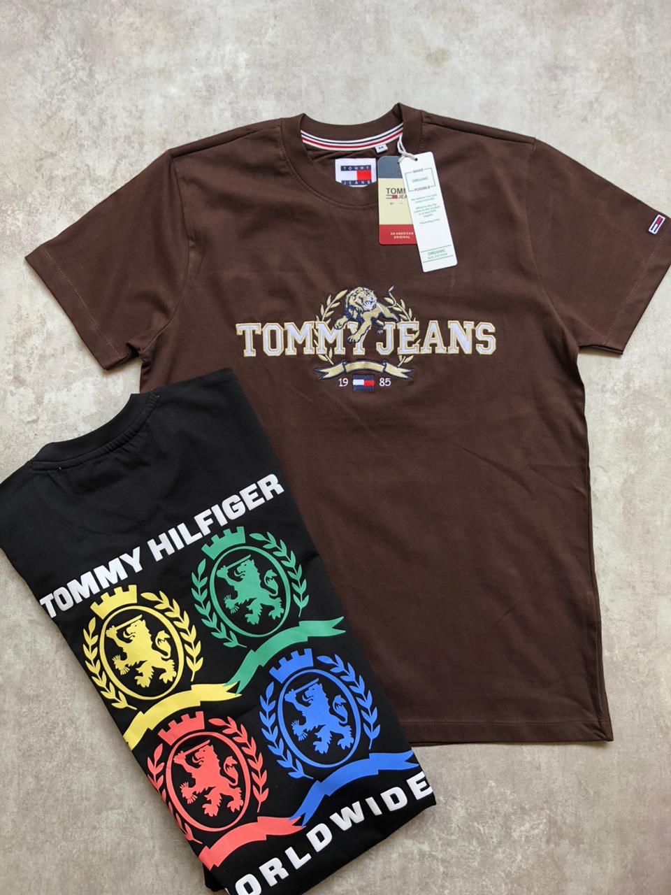 TOMMY HILFIGURE CREW NACK TSHIRT-76PCS